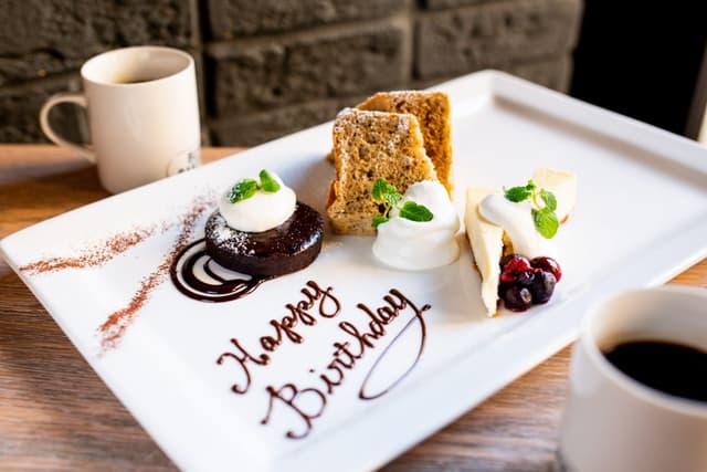 BUSHWICK BAKERY & GRILL グランツリー武蔵小杉