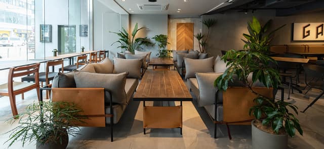 T4 KITCHEN