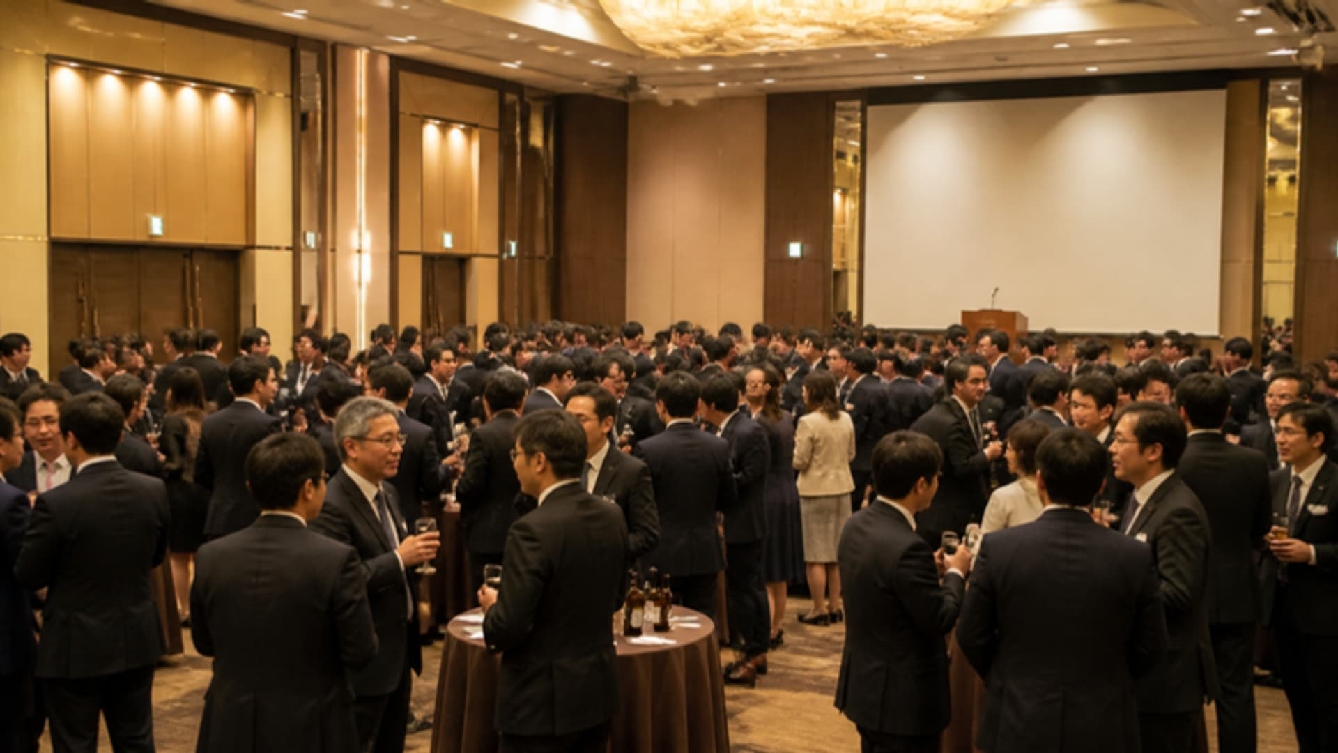 納会とは?忘年会との違いと進行の流れ|挨拶例文と全国の会場5選
