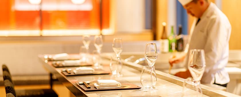 寛ぎを約束するホテルダイニングのイメージ画像