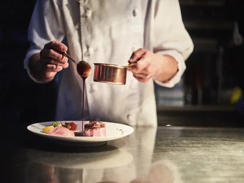 出来立ての感動を届ける、美食のおもてなしのイメージ画像