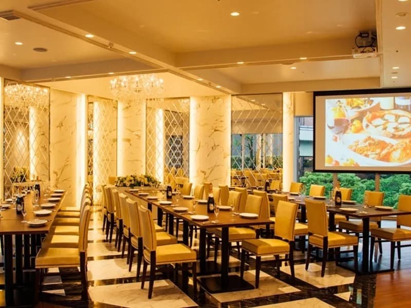 100坪の開放的なフロア空間のイメージ画像